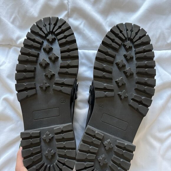 IRIS &INK Womens Chunky Chain Grunge Punk Preppy Casual Edgy Loafers 40 Black - Picture 11 of 12